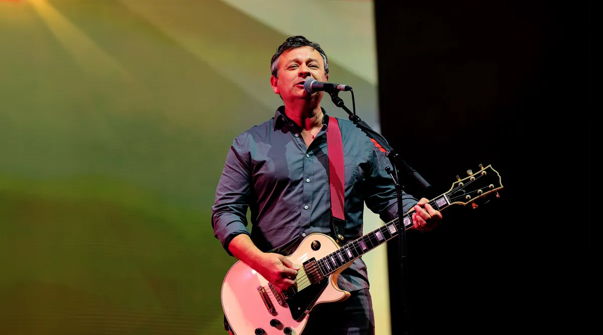 Manic Street Preachers and Suede