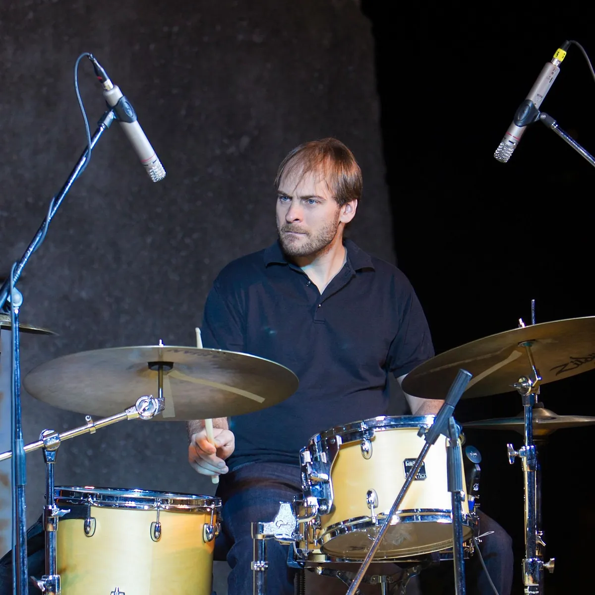 Ari Hoenig Trio