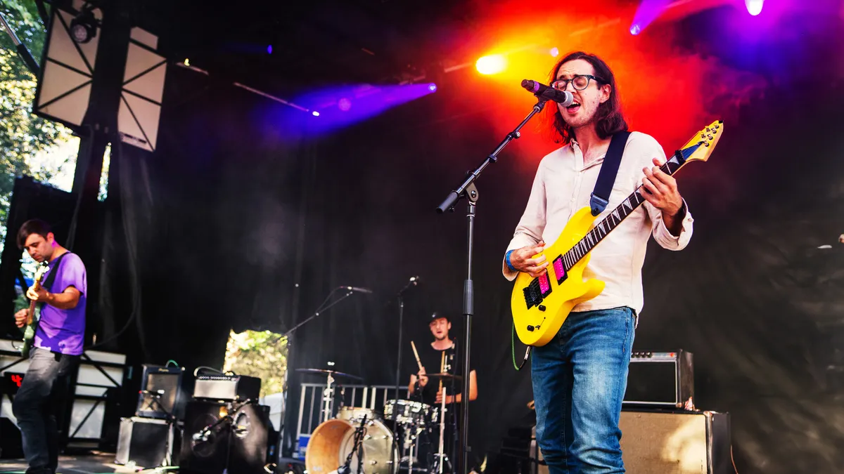 Cloud Nothings